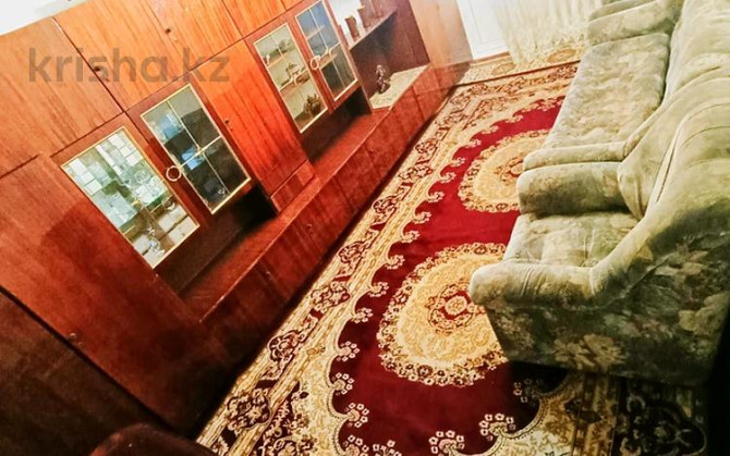 3-комнатная квартира, 62 м², 5/5 этаж помесячно, Тулебаева - Назарбаева Алматы - изображение 1