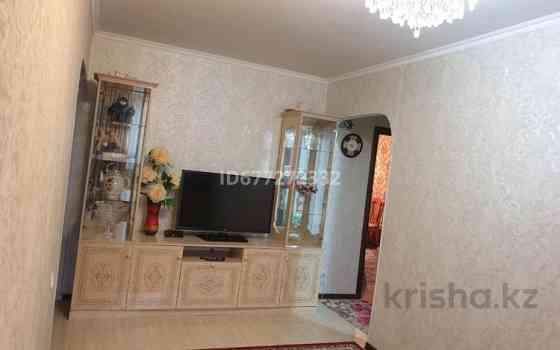 3-комнатная квартира, 58.8 м², 3/5 этаж помесячно, мкр Айнабулак-1 19 Алматы
