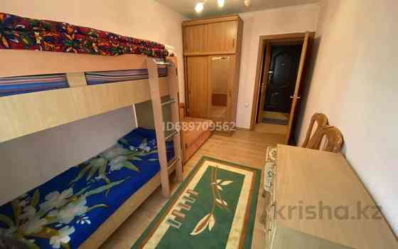3-комнатная квартира, 74 м², 2/4 этаж помесячно, Айтеке Би 198 Алматы