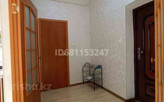 2-комнатная квартира, 90 м², 3/5 этаж посуточно, Айтеке би 12 — Желтоксан Тараз