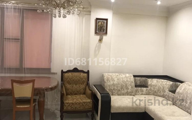 3-комнатная квартира, 100 м², 2/14 этаж посуточно, Тараса Шевченко 8 Астана - изображение 1