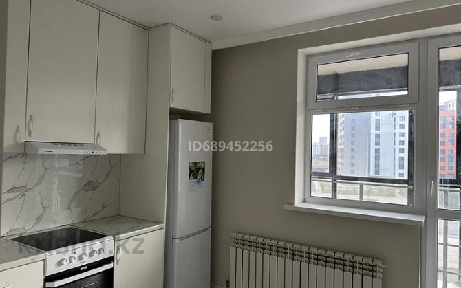 1-комнатная квартира, 42 м², 5/13 этаж помесячно, Максут Нарикбаева 6 - ул. Кайыма Мухамедханова, ря Астана - изображение 4