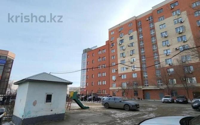 3-комнатная квартира, 103.5 м², 6/9 этаж помесячно, Махамбета Утемисова 116Г Атырау - изображение 1