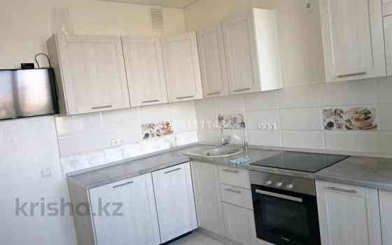 2-комнатная квартира, 75 м², 10/13 этаж помесячно, Ташенова 17/1 - Набережной Астана