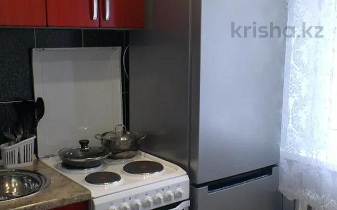 1-комнатная квартира, 32 м², 3/5 этаж посуточно, Машхур Жусупа 37а — Ауэзова Экибастуз - изображение 1