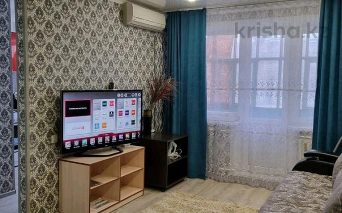 1-комнатная квартира, 32 м², 3/5 этаж посуточно, Машхур Жусупа 37а — Ауэзова Экибастуз - изображение 8