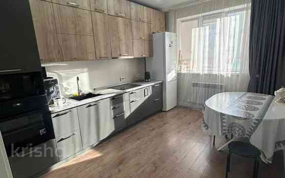 2-комнатная квартира, 65 м², 9/12 этаж помесячно, Сатпаева 90/43 Almaty