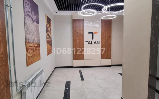 2-комнатная квартира, 69 м², 4 этаж посуточно, мкр Нурсая, Абулхаир хана 63 Атырау - изображение 1