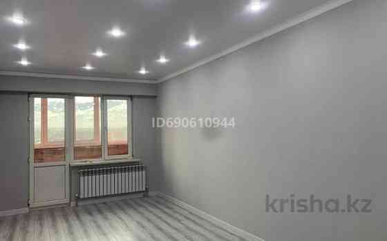 1-комнатная квартира, 32 м², 8/10 этаж помесячно, мкр Калкаман-2 8/3 Алматы