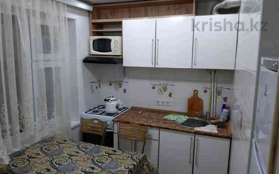 3-комнатная квартира, 56 м², 2/5 этаж посуточно, ул. Г. Иляева Шымкент