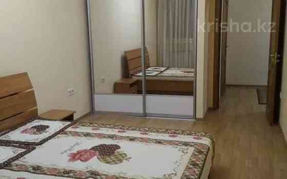 3-комнатная квартира, 100 м², 31 этаж посуточно, Достык 13 — Туркестан Astana
