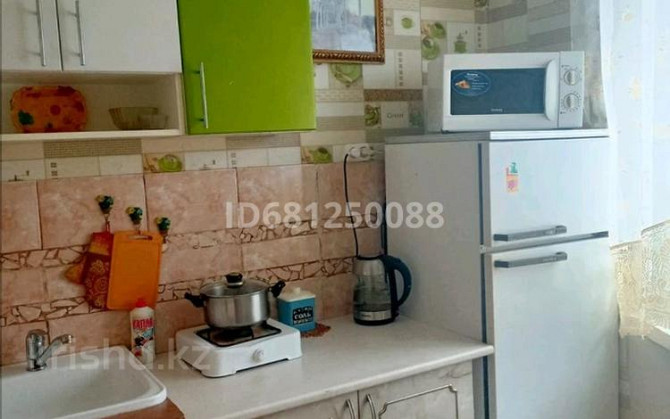 1-комнатная квартира, 33 м², 1/5 этаж посуточно, 2 мкр 27 — Городская баня Степногорск - изображение 4