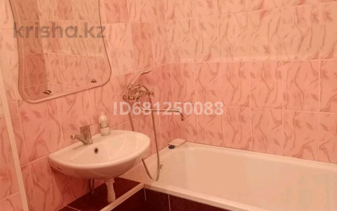 1-комнатная квартира, 33 м², 1/5 этаж посуточно, 2 мкр 27 — Городская баня Степногорск - изображение 6