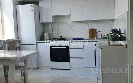 2-комнатная квартира, 56 м², 5/6 этаж помесячно, Кенесары хана 98 - Рауан Almaty