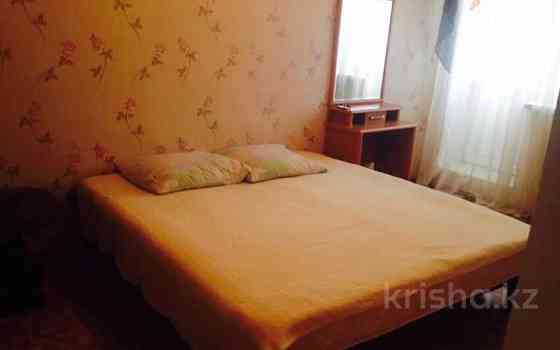 1-комнатная квартира, 36 м², 2/5 этаж посуточно, Махамбета 127 — Азаттык Atyrau