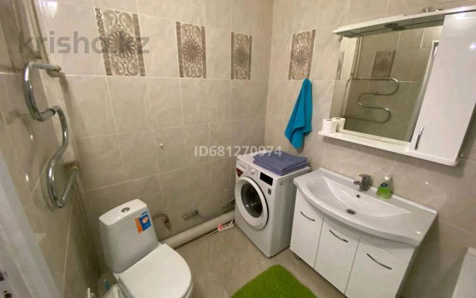2-комнатная квартира, 62 м², 5/9 этаж посуточно, Авангард 2 микрорайон 23 B Атырау - изображение 5