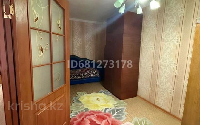 2-комнатная квартира, 45 м², 1/4 этаж посуточно, Галето Семей - изображение 3
