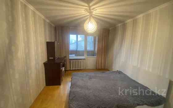 3-комнатная квартира, 60 м², 5/5 этаж помесячно, мкр Алмагуль 5а Алматы