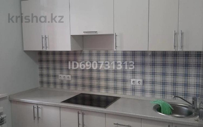 1-комнатная квартира, 45 м², 2/16 этаж помесячно, Улы Дала 57 Астана - изображение 1