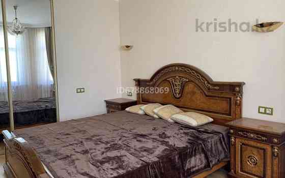 2-комнатная квартира, 65 м², 9/15 этаж помесячно, Тауелсиздик 33 Астана