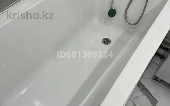 1-комнатная квартира, 41 м², 8/9 этаж посуточно, Карагайлы 79 Семей - изображение 2