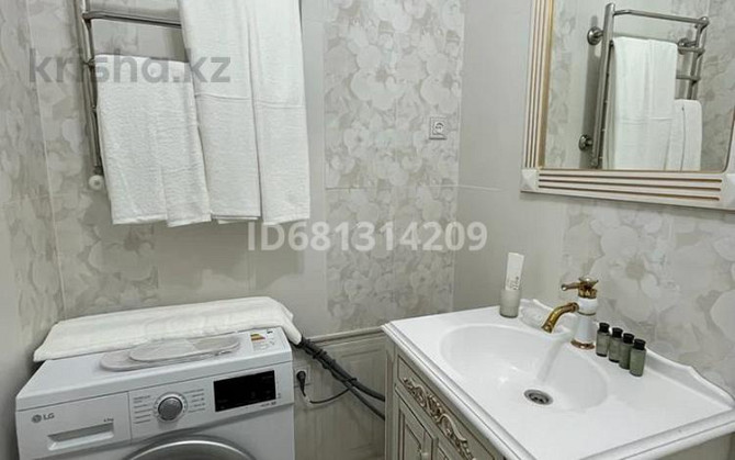 1-комнатная квартира, 52 м², 9/12 этаж посуточно, 16-й мкр 49 Актау - изображение 4