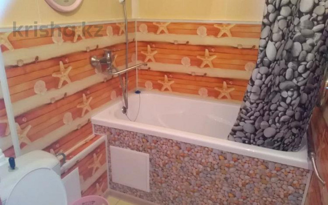 2-комнатная квартира, 45 м², 1/5 этаж посуточно, Тимирязева 179 — проспект Независимости Усть-Каменогорск - изображение 1