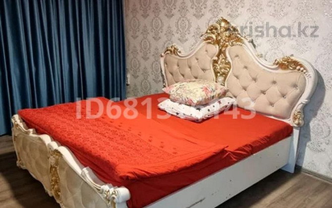 1-комнатная квартира, 30 м², 3/4 этаж посуточно, Аскарова 3 — Площадь Аль-Фараби и Аскарова Шымкент - изображение 1