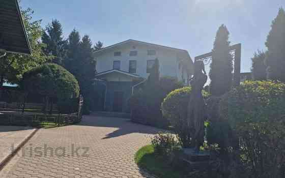 5-комнатный дом помесячно, 300 м², 5 сот., мкр Коктобе, Асета Найманбаева Almaty