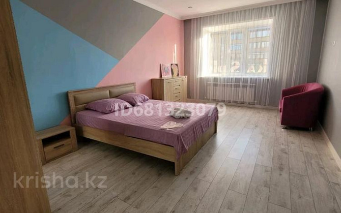 2-комнатная квартира, 86 м², 2/5 этаж посуточно, мкр Кадыра Мырза-Али 177/1 — Абулхаир Хана Уральск - изображение 2