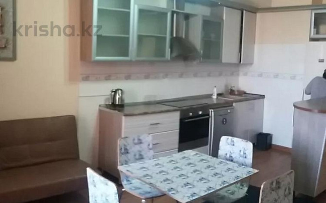 3-комнатная квартира, 120 м², 8/10 этаж посуточно, 17-й мкр 7 Актау - изображение 2