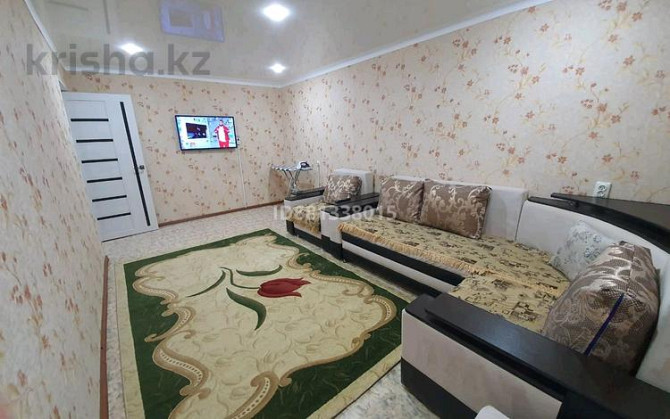 2-комнатная квартира, 50 м² посуточно, 2 мкр 14 Атырау - изображение 1