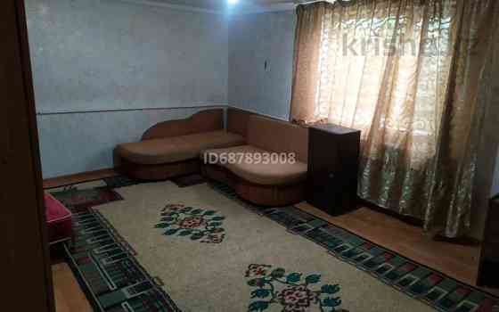 3-комнатный дом помесячно, 60 м², 8 сот., Навои 166а — Токтабаева Almaty
