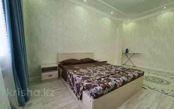1-комнатная квартира, 50 м², 8/12 этаж посуточно, мкр 11 144бк1 Aqtobe