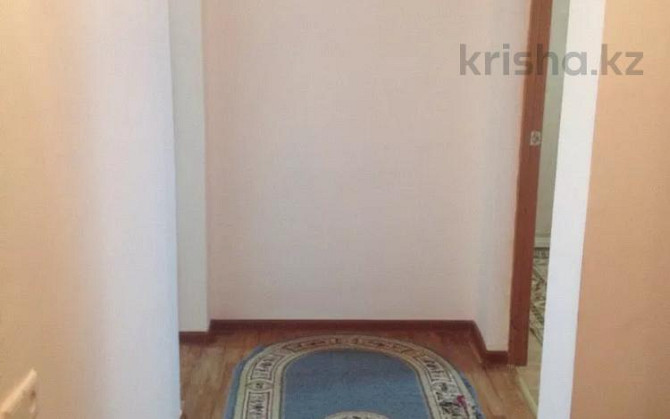 1-комнатная квартира, 49 м², 1/5 этаж посуточно, Азаттык 46а — Махамбета Atyrau - photo 3