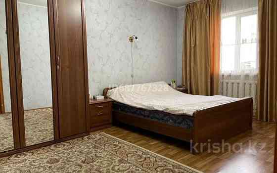 4-комнатный дом помесячно, 200 м², 6 сот., Кутузова Алматы