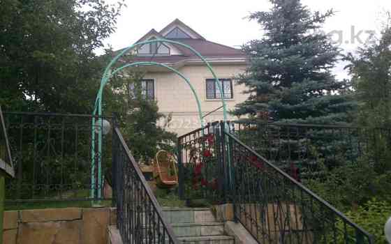 7-комнатный дом помесячно, 470 м², 30 сот., мкр Нур Алатау, Звёздная 30А Алматы
