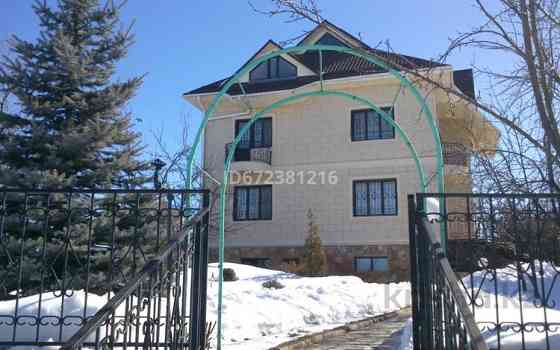 7-комнатный дом помесячно, 470 м², 30 сот., мкр Нур Алатау, Звёздная 30А Алматы
