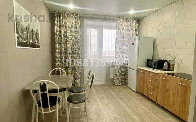 2-комнатная квартира, 70 м², 6/9 этаж посуточно, Старый аэропорт 13/3 Кокшетау - изображение 6