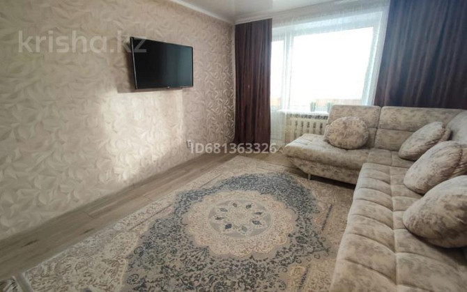 2-комнатная квартира, 50 м², 2/9 этаж посуточно, Бородина 107 — Тәуелсіздік Костанай - изображение 2