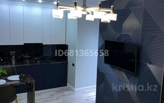 1-комнатная квартира, 40 м², 5/9 этаж посуточно, Азаттык 64А — Район Стройконтора Atyrau - photo 2