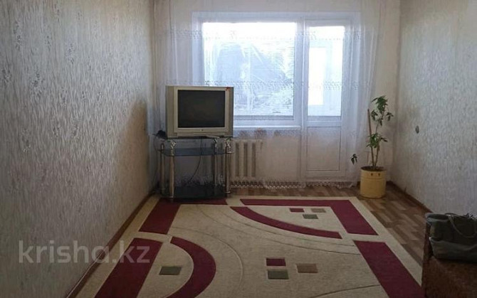 2-комнатная квартира, 45 м², 4/5 этаж помесячно, Абулхаир хана 91/2 Oral - photo 1