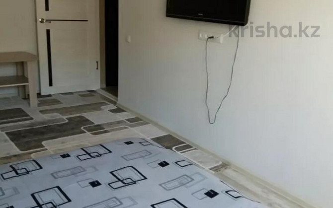 1-комнатная квартира, 30 м², 2/5 этаж посуточно, Казантаева (Шумилова) 2 — Казыбек би Kyzylorda - photo 1