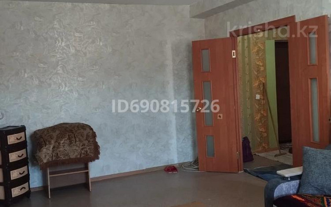 1-комнатная квартира, 43.2 м², 3/5 этаж помесячно, Кокжал Барак 7/2 - Сзади ЦМиР Усть-Каменогорск - изображение 2