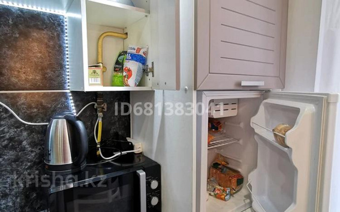 2-комнатная квартира, 51 м², 4/9 этаж посуточно, мкр Строитель 5 — Т. д. Аяжан Уральск - изображение 8