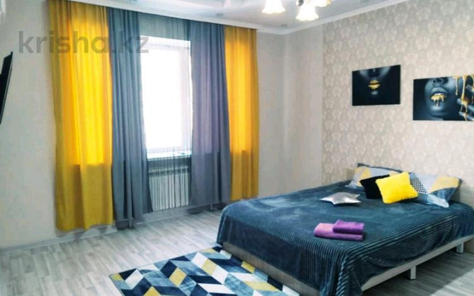 1-комнатная квартира, 60 м², 6/9 этаж посуточно, мкр. Батыс-2, Баишева 7а, к.2 Aqtobe - photo 1