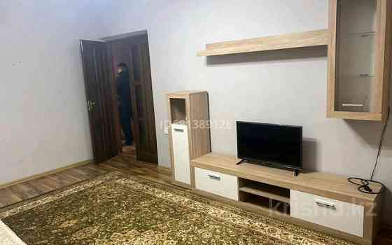 3-комнатная квартира, 80 м², 2/5 этаж посуточно, Майлыкожа — Таукехана/Ташенова Шымкент