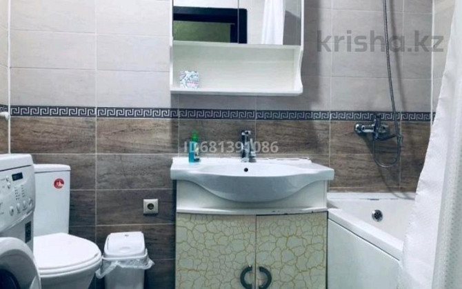2-комнатная квартира, 59 м², 2/4 этаж посуточно, мкр Нурсая 11 Atyrau - photo 4