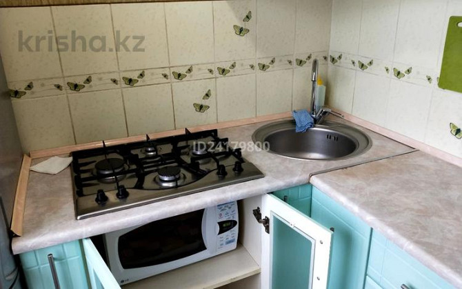 1-комнатная квартира, 31 м², 1/5 этаж посуточно, Жамбыла Жабаева 169 — Чайковского Петропавловск - изображение 4
