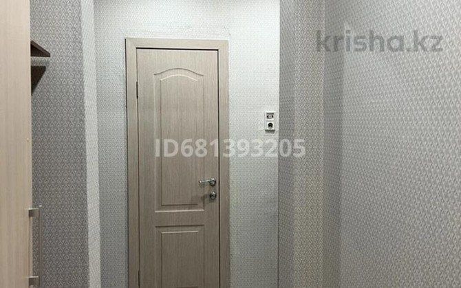 1-комнатная квартира, 40 м², 2/9 этаж посуточно, Глинки 18А — ТЦ Коктем Семей - изображение 7